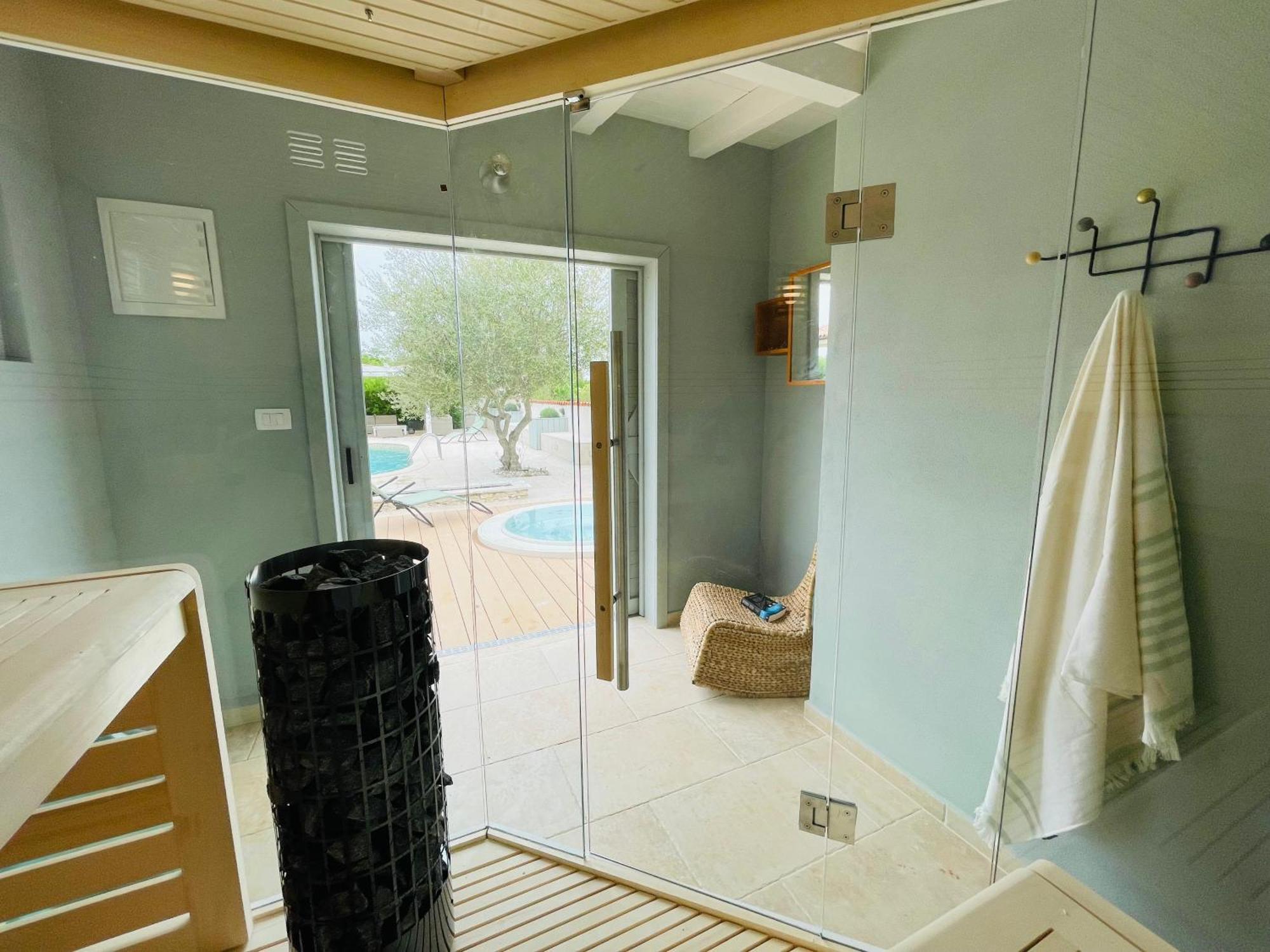 Luxury Villa In Istria - 9,000 Sqm Private Estate With Pool & Sauna, 15 Min To Sea, Near Fazana, 3 Bedrooms Jursici Екстер'єр фото