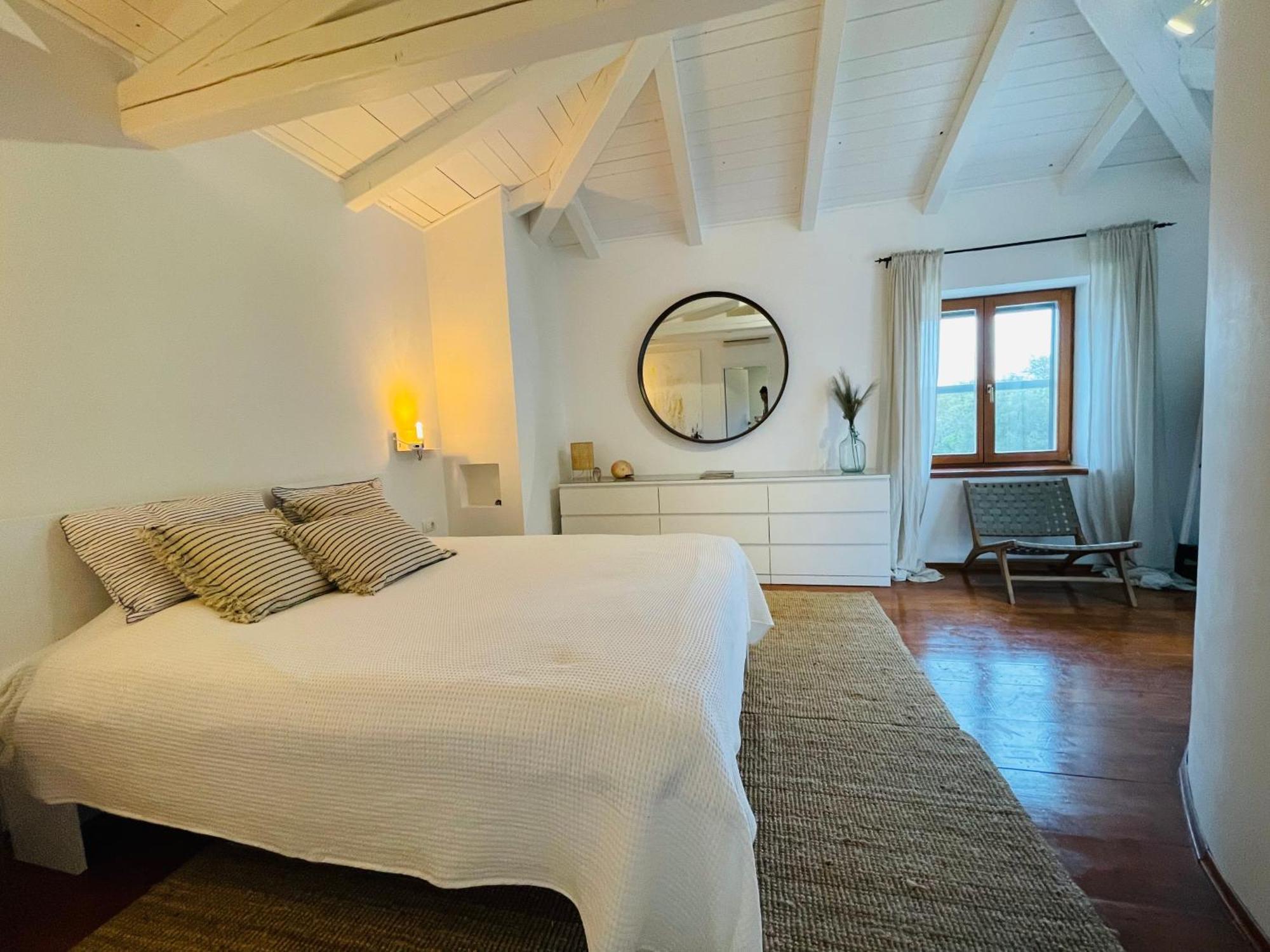 Luxury Villa In Istria - 9,000 Sqm Private Estate With Pool & Sauna, 15 Min To Sea, Near Fazana, 3 Bedrooms Jursici Екстер'єр фото