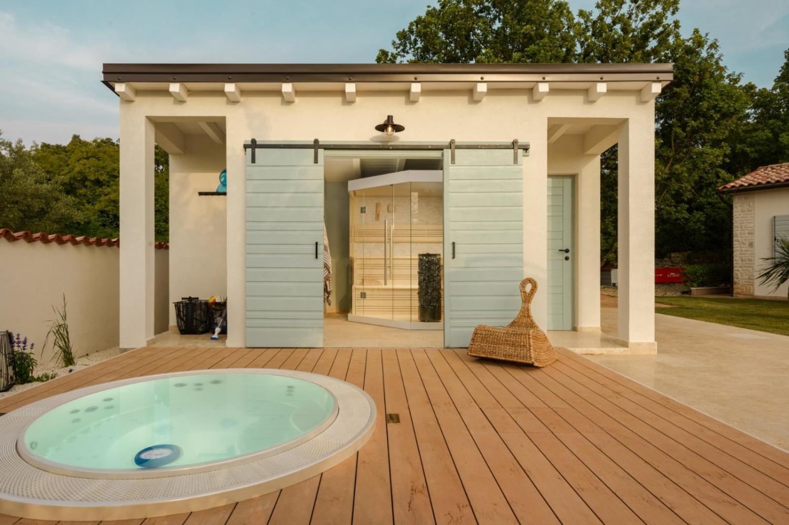 Luxury Villa In Istria - 9,000 Sqm Private Estate With Pool & Sauna, 15 Min To Sea, Near Fazana, 3 Bedrooms Jursici Екстер'єр фото